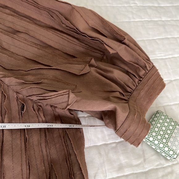 Top - Picture 5 of 6